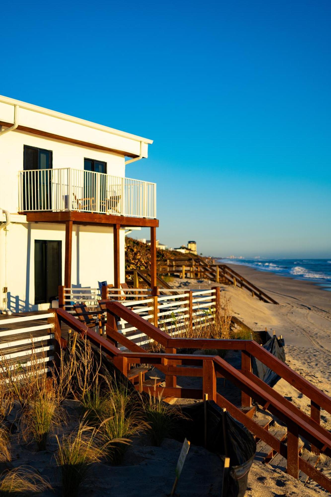 Melbourne Beach Resort 4*